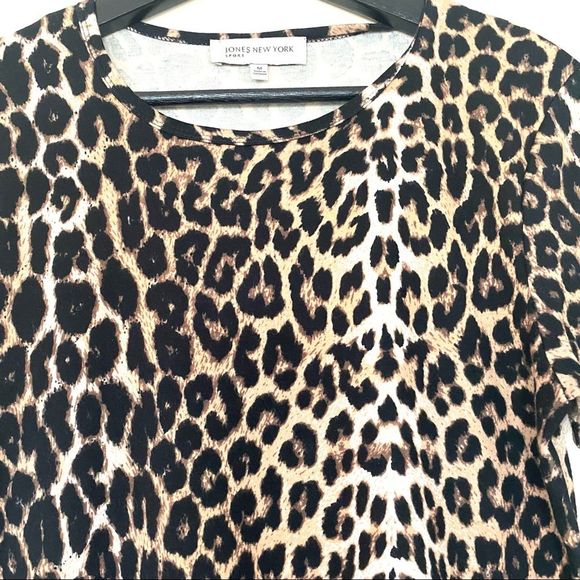 Jones New York Sport Leopard Print Short Sleeve Women's Casual Top Size M - Picture 3 of 6